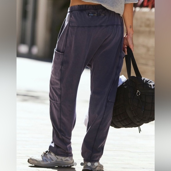 FP Movement by Free People Hot Shot Pants  -Size small - Picture 7 of 8